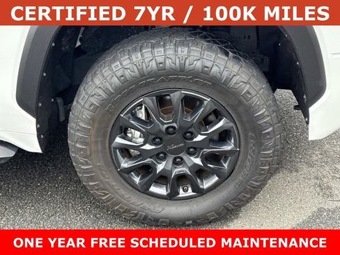 Used 2024 Toyota Tundra SR5 w/ SR5 Convenience Package AWD/4WD image 7
