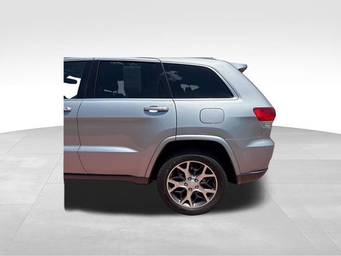 Used 2018 Jeep Grand Cherokee Limited AWD/4WD image 34