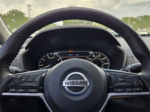 Used 2021 Nissan Altima 2.5 SR image 22