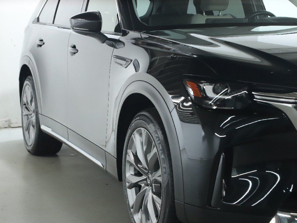 Used 2024 MAZDA CX-90 3.3 Turbo w/ Premium Package AWD/4WD image 9