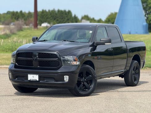 Used 2018 RAM 1500 Big Horn AWD/4WD image 3