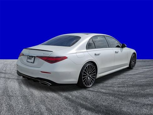 Used 2024 Mercedes-Benz S 580 4MATIC Sedan image 4
