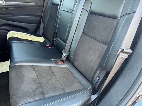 Used 2021 Jeep Grand Cherokee Laredo X AWD/4WD image 14