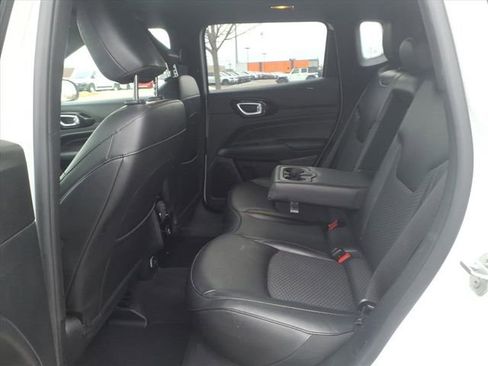 Certified 2022 Jeep Compass Altitude image 13