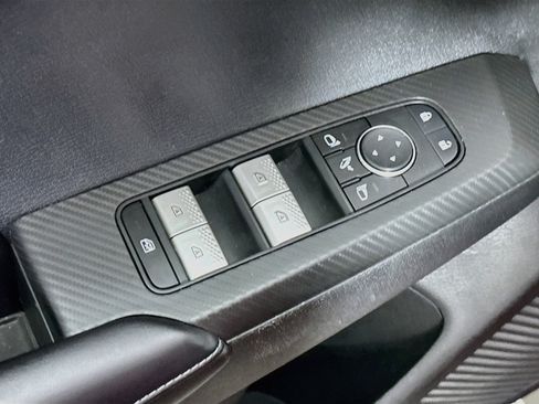 Used 2024 Mitsubishi Outlander SE AWD/4WD image 15