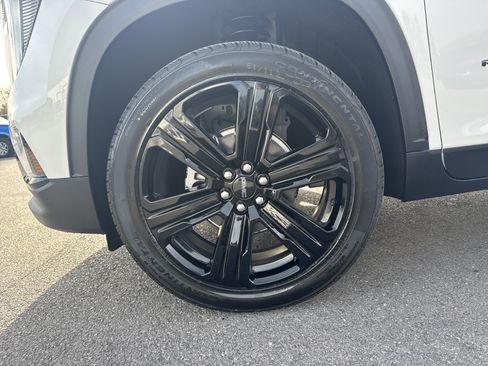 New 2026 GMC Acadia Elevation w/ Black Edition image 10