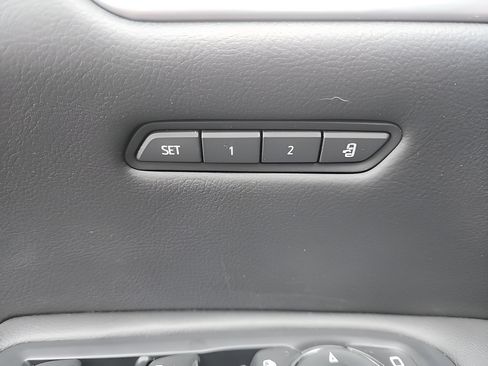 Used 2022 Cadillac XT5 Premium Luxury AWD/4WD image 12
