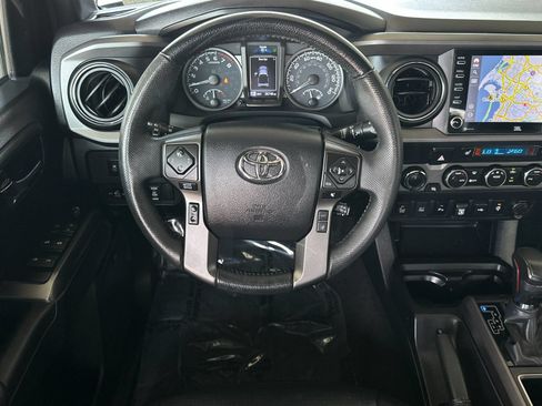 Used 2023 Toyota Tacoma TRD Pro AWD/4WD image 13