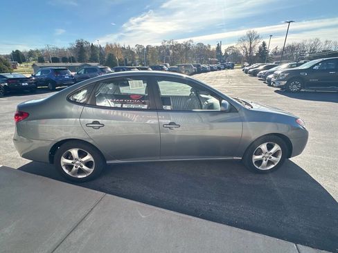 Used 2010 Hyundai Elantra SE image 6