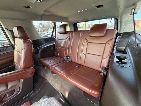 Used 2016 Chevrolet Suburban LTZ image 11