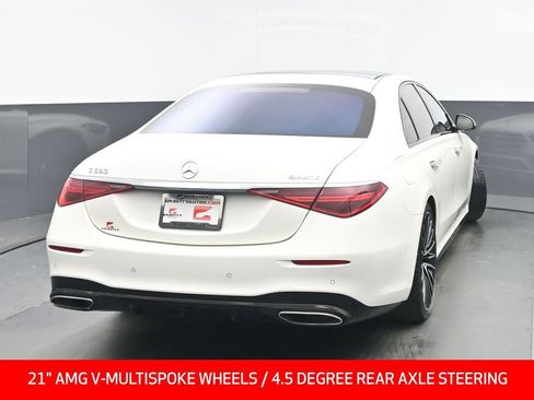 Used 2023 Mercedes-Benz S 580 4MATIC Sedan image 4