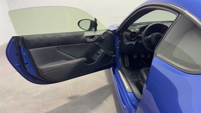 Used 2023 Subaru BRZ Limited RWD image 10
