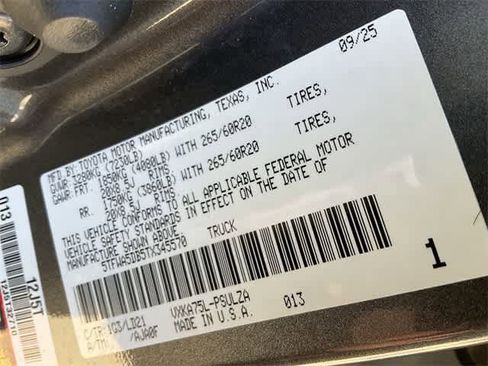 Used 2026 Toyota Tundra Limited w/ TRD Off-Road Package image 29