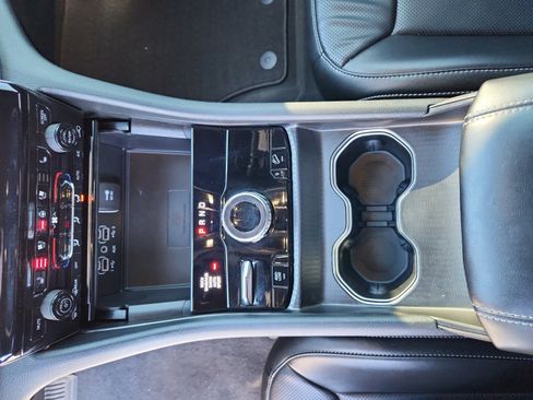 Used 2024 Jeep Grand Cherokee Limited 4xe w/ Luxury Tech Group II image 15