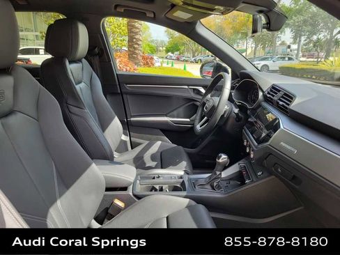 Certified 2025 Audi Q3 2.0T Premium w/ Convenience Package image 14