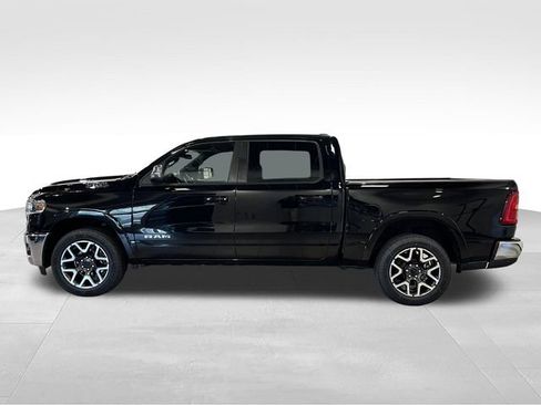 Used 2025 RAM 1500 Laramie AWD/4WD image 4