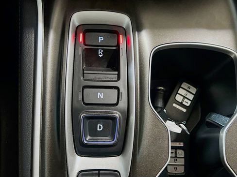 Used 2018 Honda Accord EX-L image 12