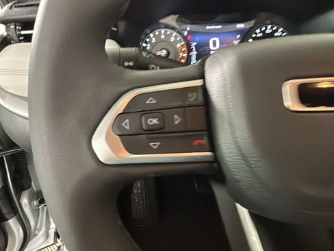 Used 2025 Jeep Compass Limited AWD/4WD image 16