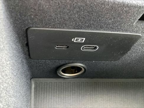 New 2026 Volvo XC90 T8 Ultra image 23