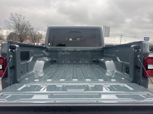 New 2026 Jeep Gladiator Mojave AWD/4WD image 23