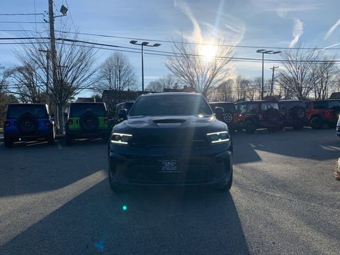 Used 2025 Dodge Durango GT image 9