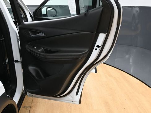 Used 2024 Buick Encore GX Preferred FWD image 34