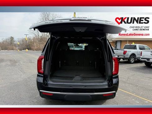 Used 2022 GMC Yukon SLT AWD/4WD image 23