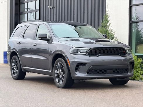 Used 2024 Dodge Durango GT AWD/4WD image 4