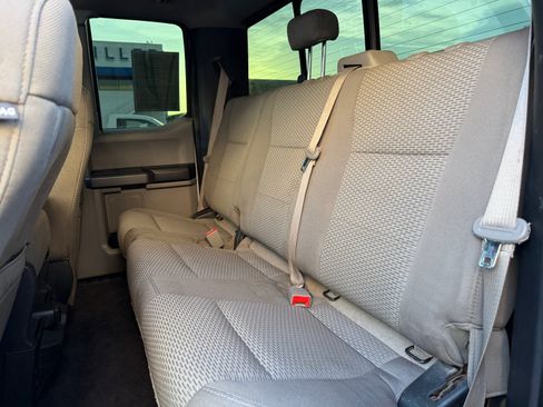 Used 2020 Ford F150 XLT w/ Equipment Group 302A Luxury AWD/4WD image 16