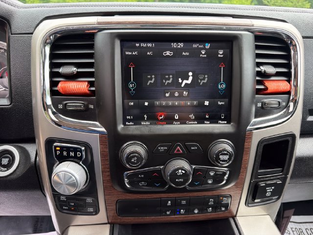 Used 2018 RAM 1500 Laramie w/ Convenience Group AWD/4WD image 19