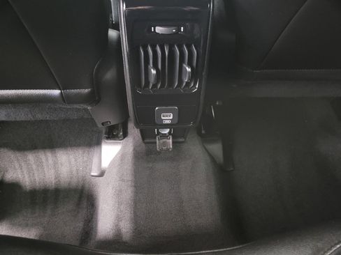 Used 2025 Jeep Compass Limited AWD/4WD image 22