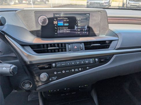 Used 2021 Lexus ES 350 w/ Premium Package FWD image 16