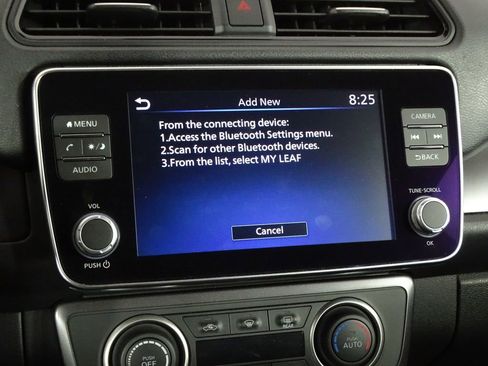 Used 2023 Nissan Leaf S image 30