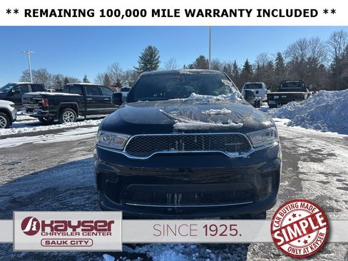 Certified 2024 Dodge Durango SXT image 3