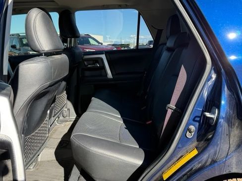 Used 2023 Toyota 4Runner Limited AWD/4WD image 14