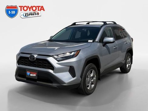 Certified 2025 Toyota RAV4 XLE AWD/4WD image 1