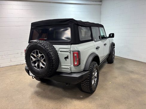 Used 2021 Ford Bronco Badlands AWD/4WD image 7