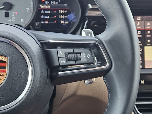 Certified 2026 Porsche Macan S AWD/4WD image 27