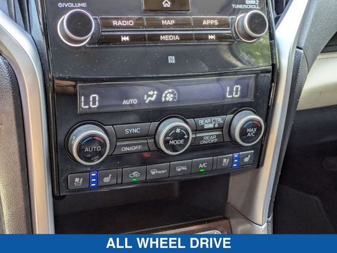 Certified 2022 Subaru Ascent Touring image 25