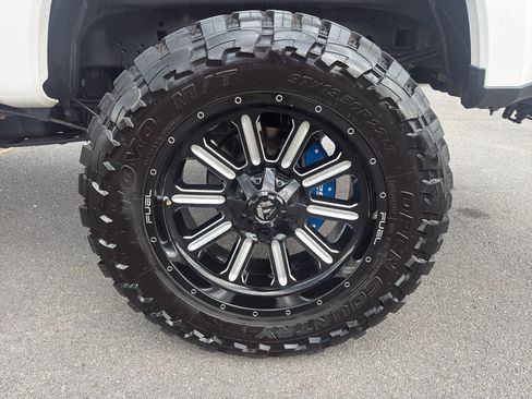 Used 2019 Ford F250 Platinum w/ Platinum Ultimate Package AWD/4WD image 11