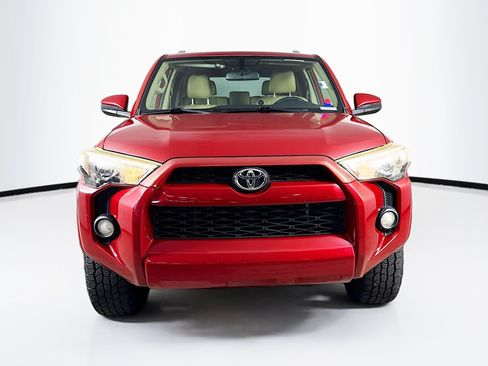 Used 2014 Toyota 4Runner SR5 RWD image 3