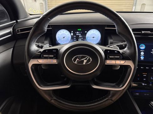Certified 2023 Hyundai Santa Cruz Limited AWD/4WD image 16