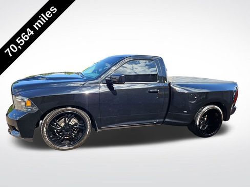 Used 2012 RAM 1500 Sport RWD image 2