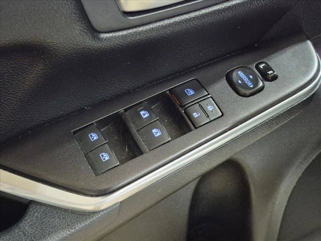 Used 2017 Toyota Camry FWD image 7