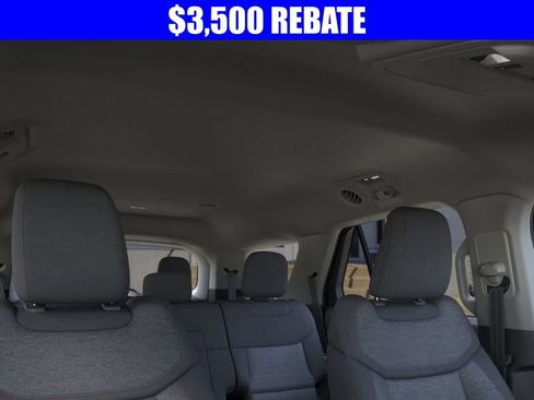 New 2026 Ford Explorer Active image 22