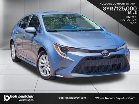 Used 2020 Toyota Corolla LE w/ LE Premium Package FWD image 1