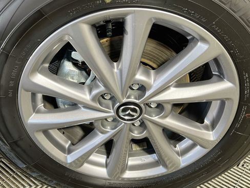 Used 2025 MAZDA CX-5 AWD 2.5 S w/ Preferred Package image 14