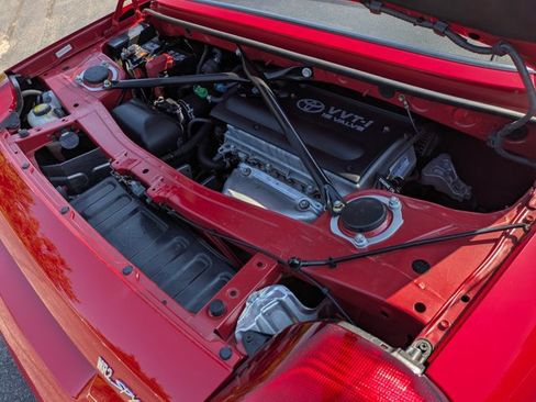 Used 2002 Toyota MR2 RWD image 7