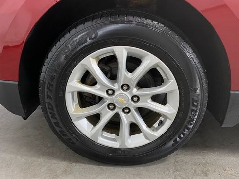 Used 2018 Chevrolet Equinox LT AWD/4WD image 11