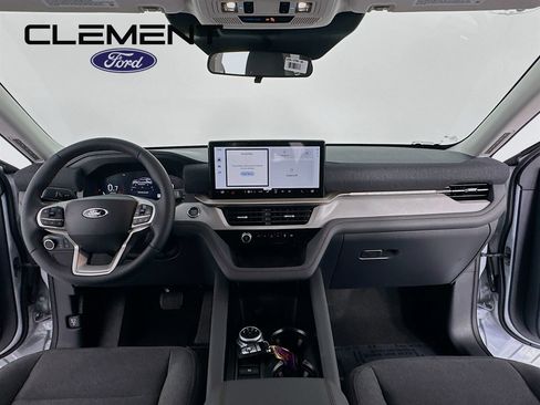 New 2026 Ford Explorer Active AWD/4WD image 12